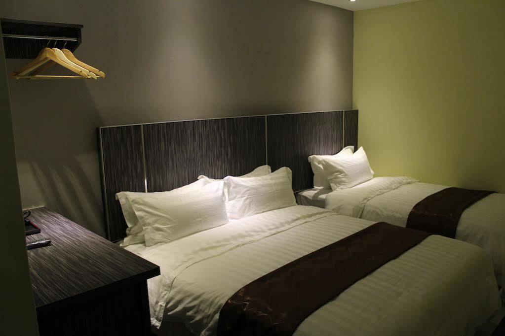 Hotel Eastana Ipoh Exterior photo